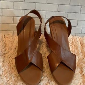 Brown wedges